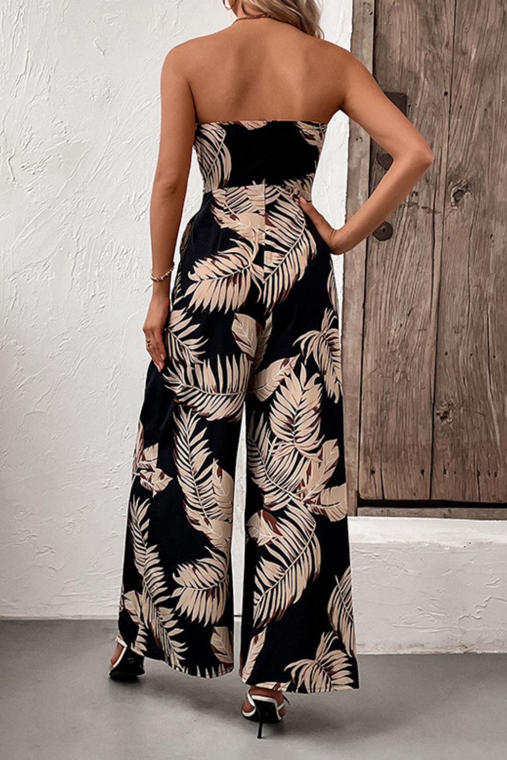 Classic Palms -  Wide Leg Jumpsuit with Pockets